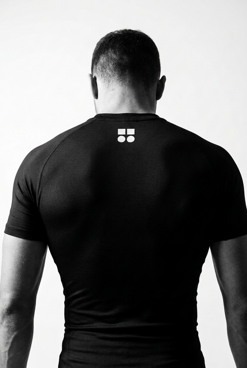 unscripted. ® Performance Compression Shirt